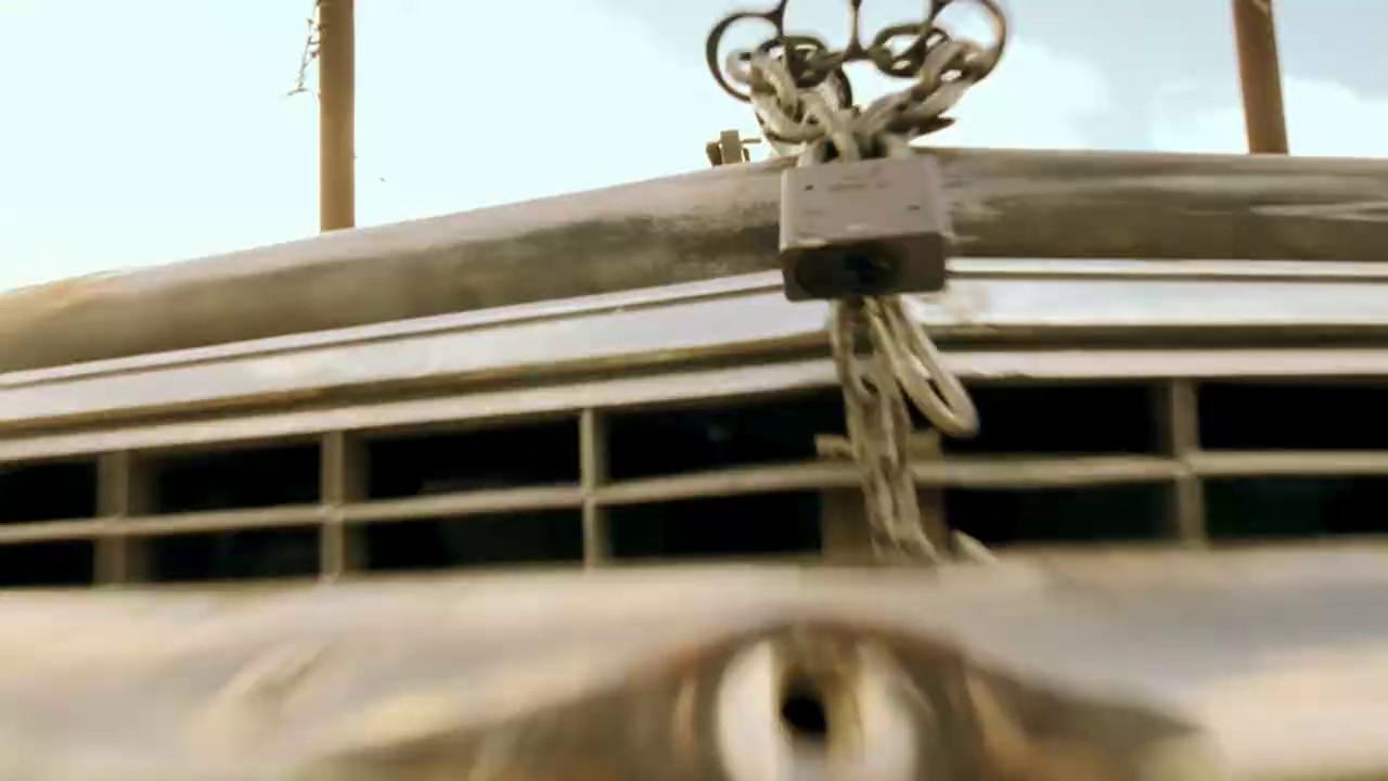 Road Wars (2015) WEB-DL Hindi + English 720p AVC AAC 2.0.mkv.0004